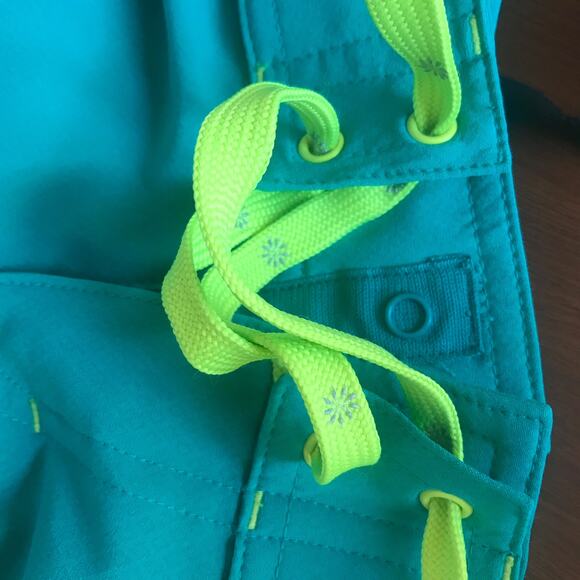 Athleta Green Swim Board Pull-On Shorts with Zipped Pocket Women’s Size 2 - Picture 4 of 7